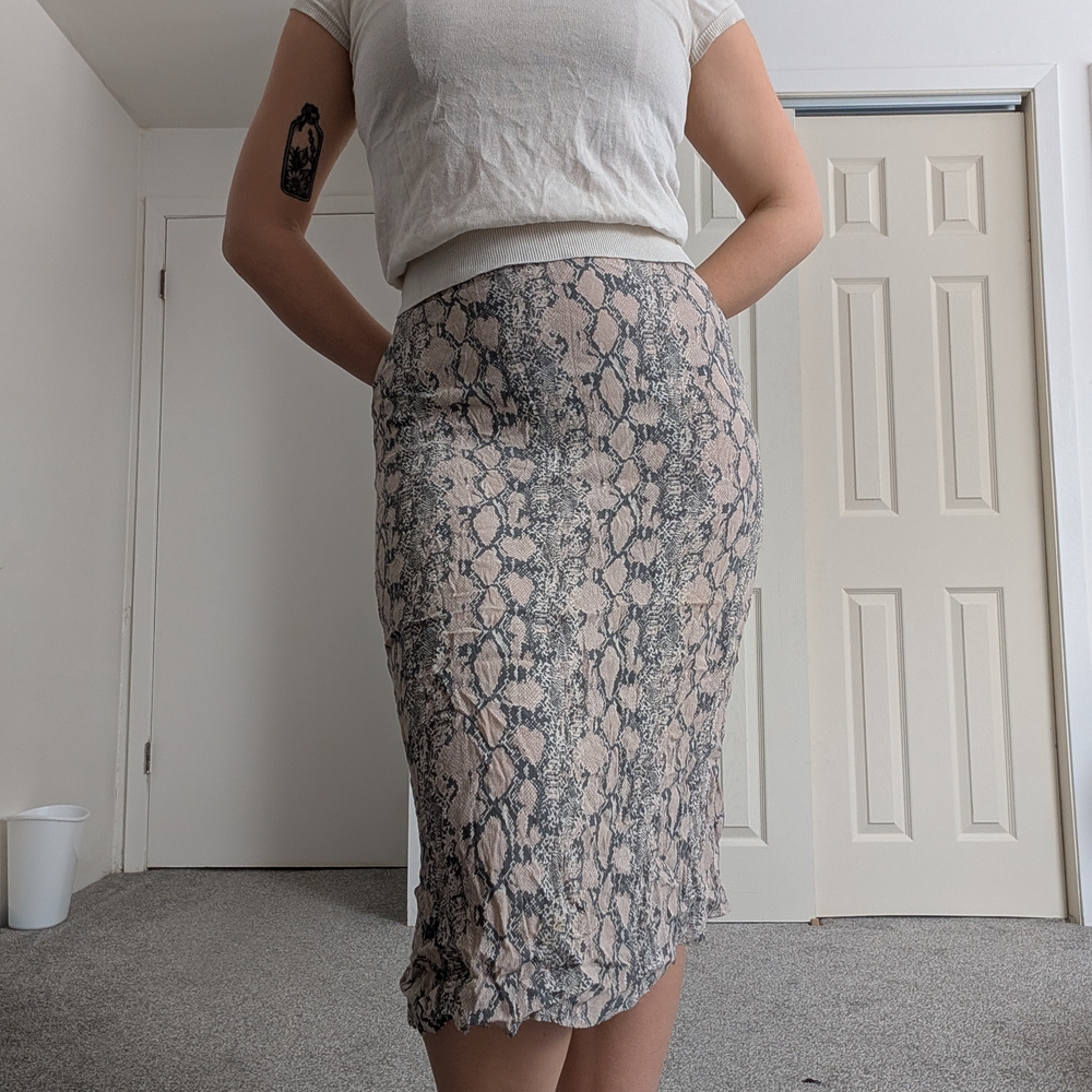 Stylish Snake Print Skirt